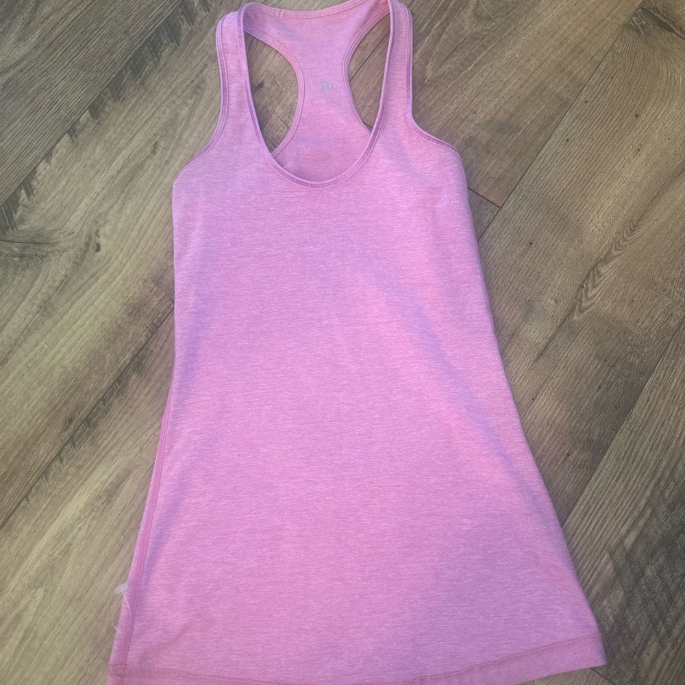 Lululemon racerback workout tank pink Size S